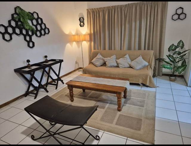 1 bed property to rent in BRIDLE PARK AH